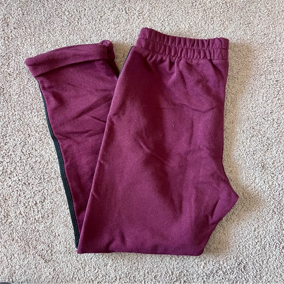 Guess Sweatpants - Picture 1 of 7